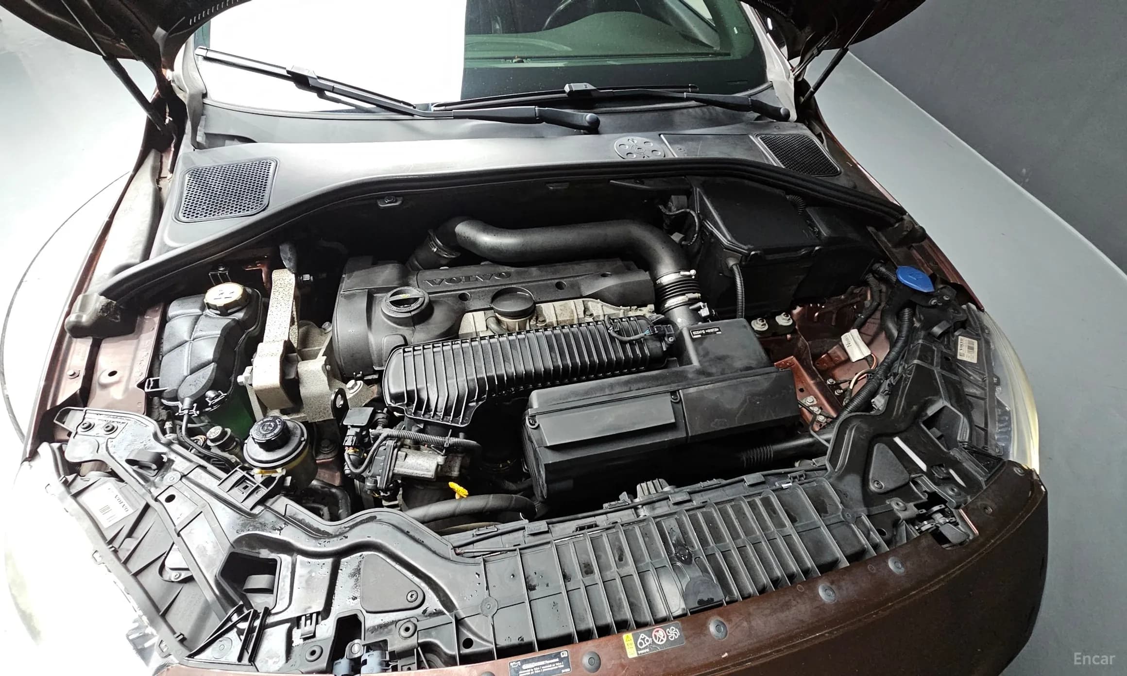 V60 Cross Country