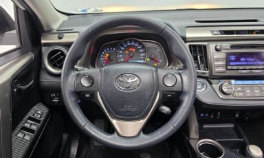RAV4