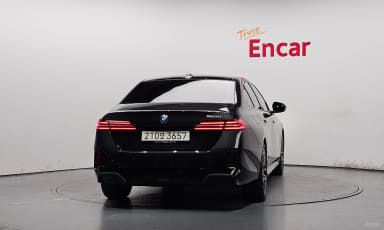 5 Series (G60)