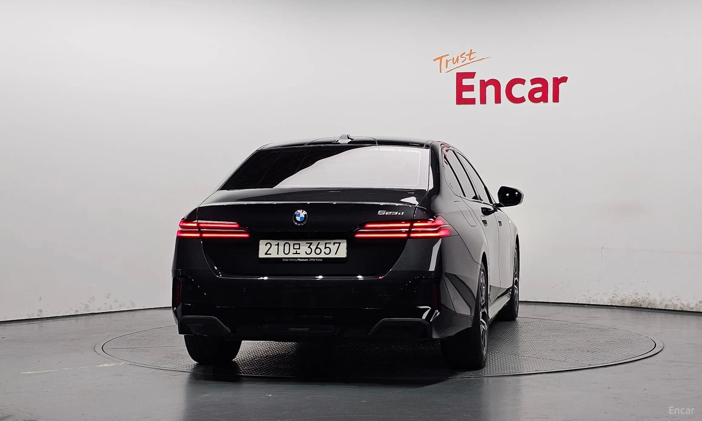 5 Series (G60)