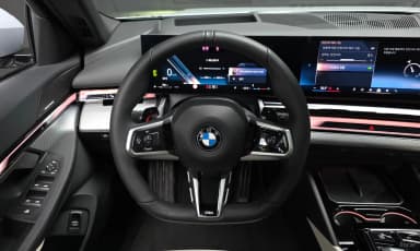 5 Series (G60)