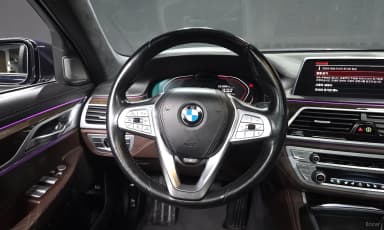7 Series (G11)