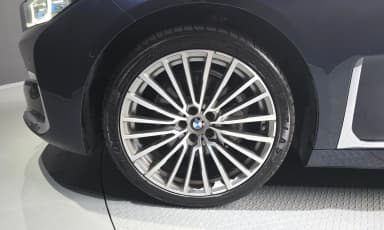 7 Series (G11)