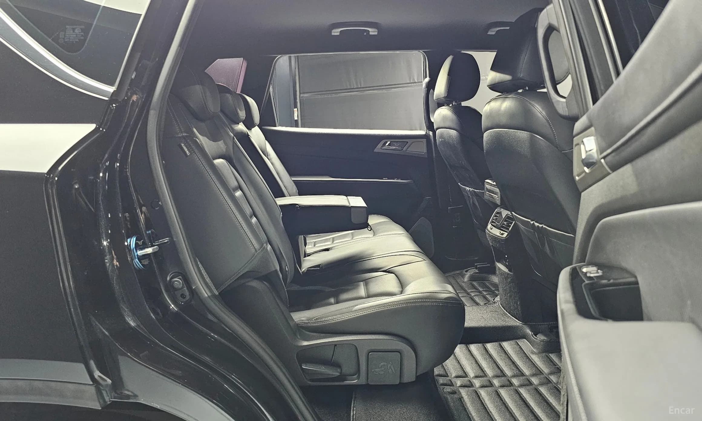 G4 Rexton