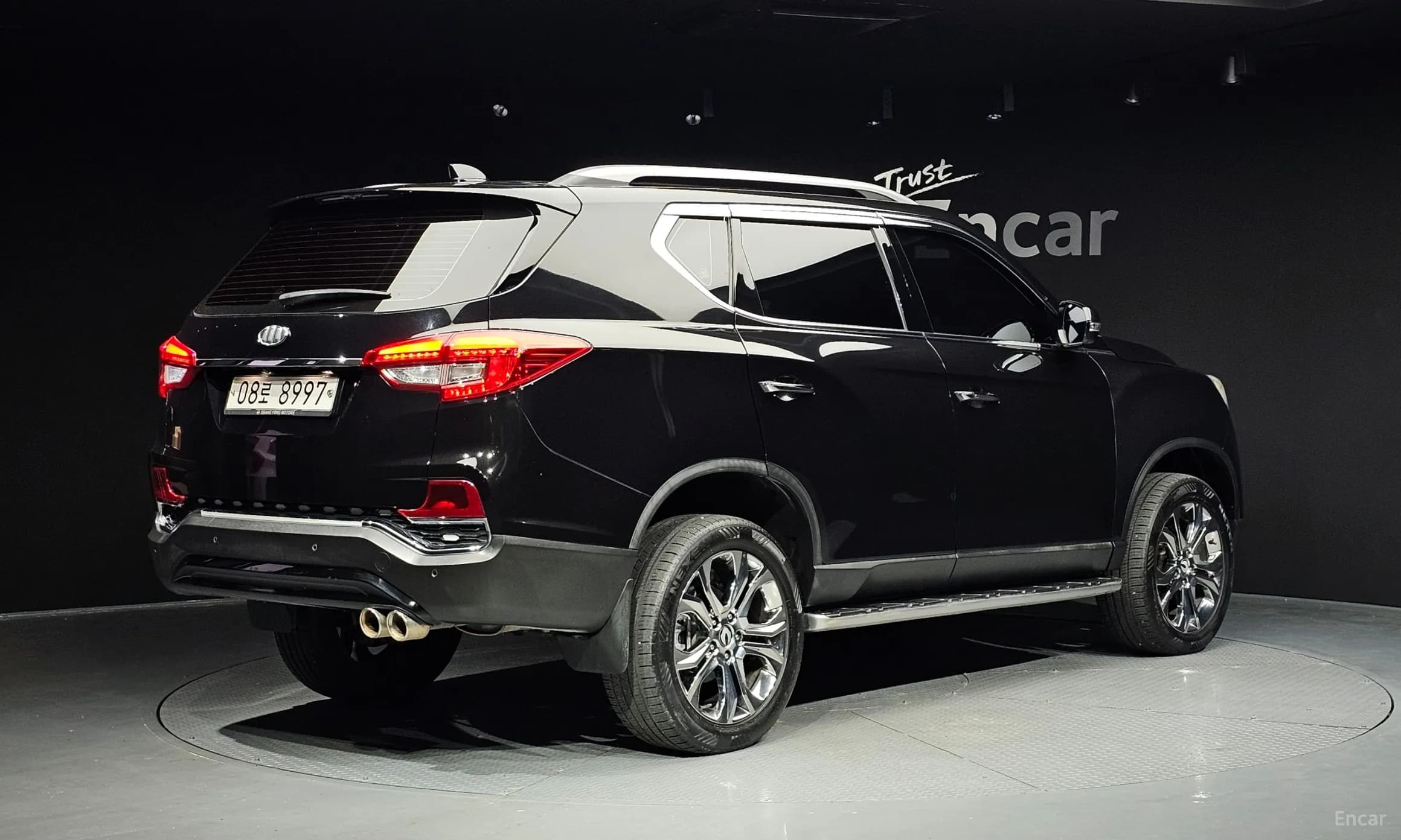 G4 Rexton