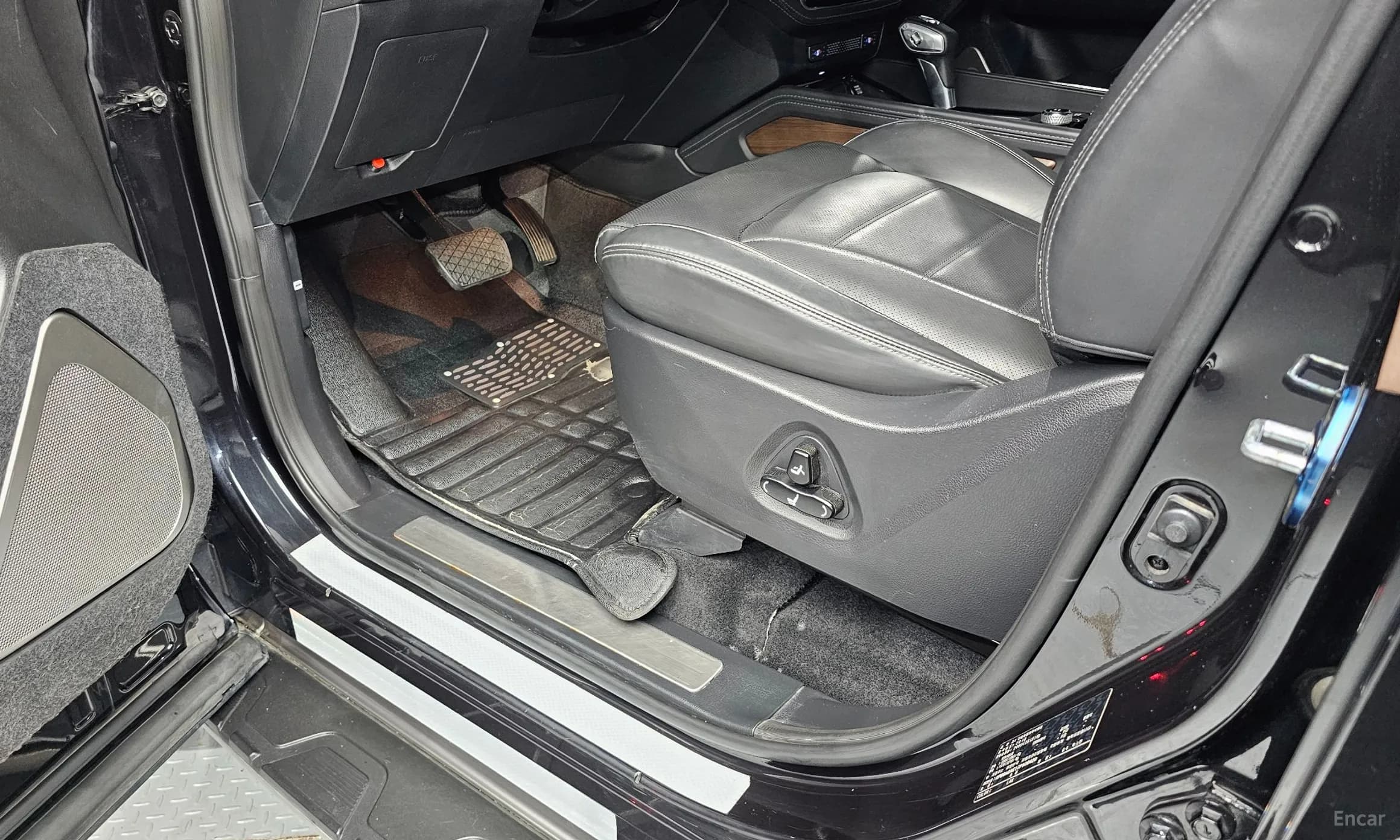 G4 Rexton