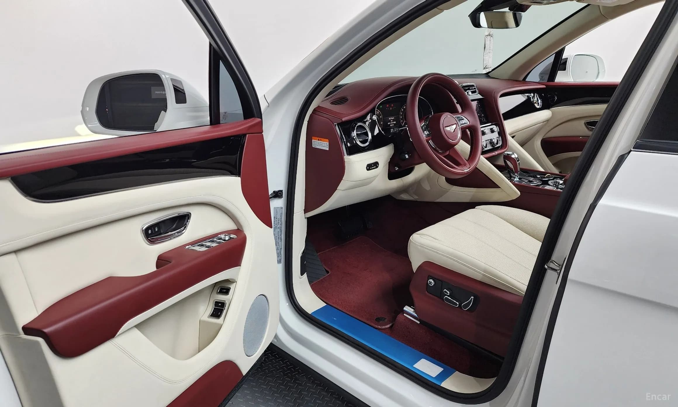 Bentayga