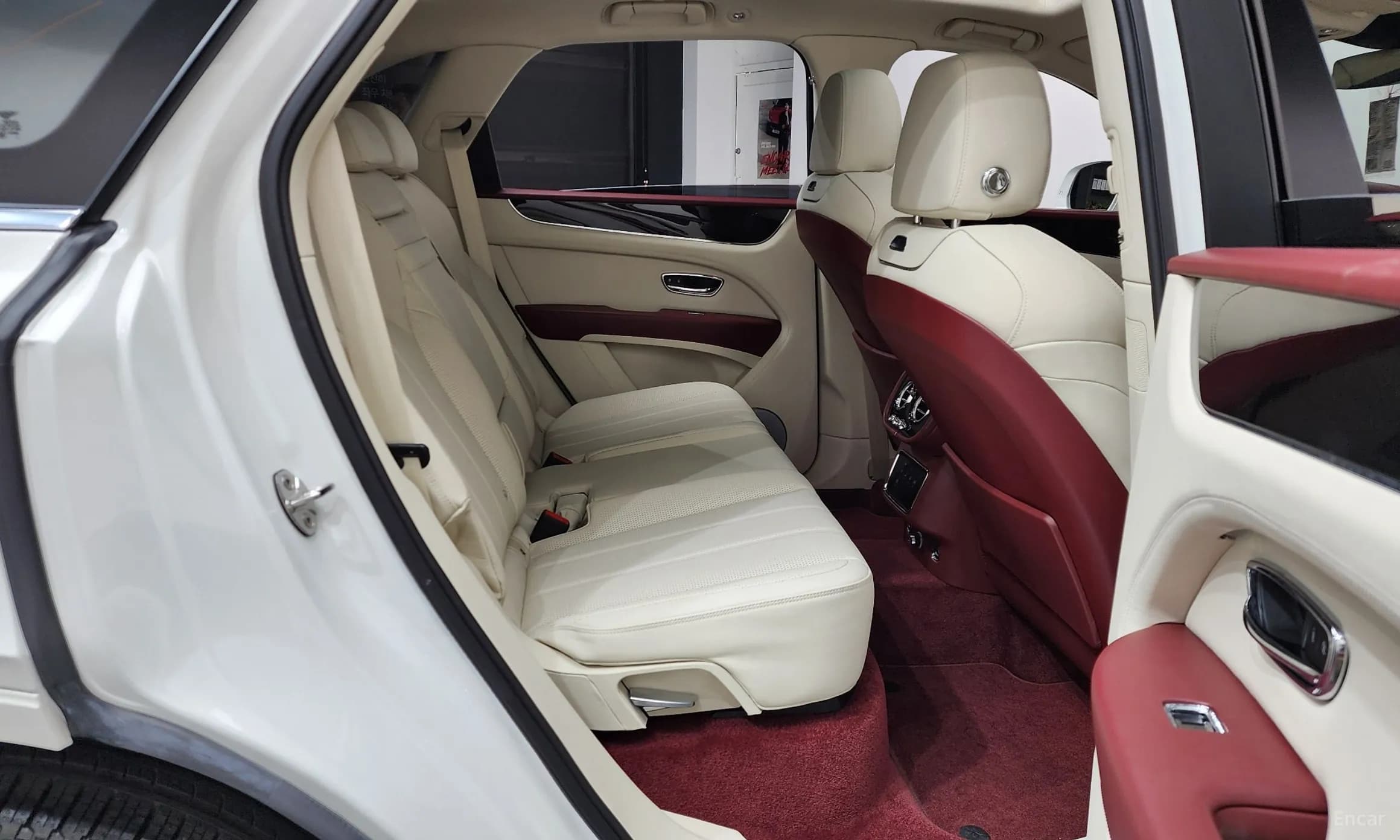 Bentayga