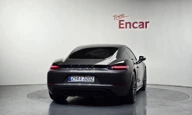 718 Cayman