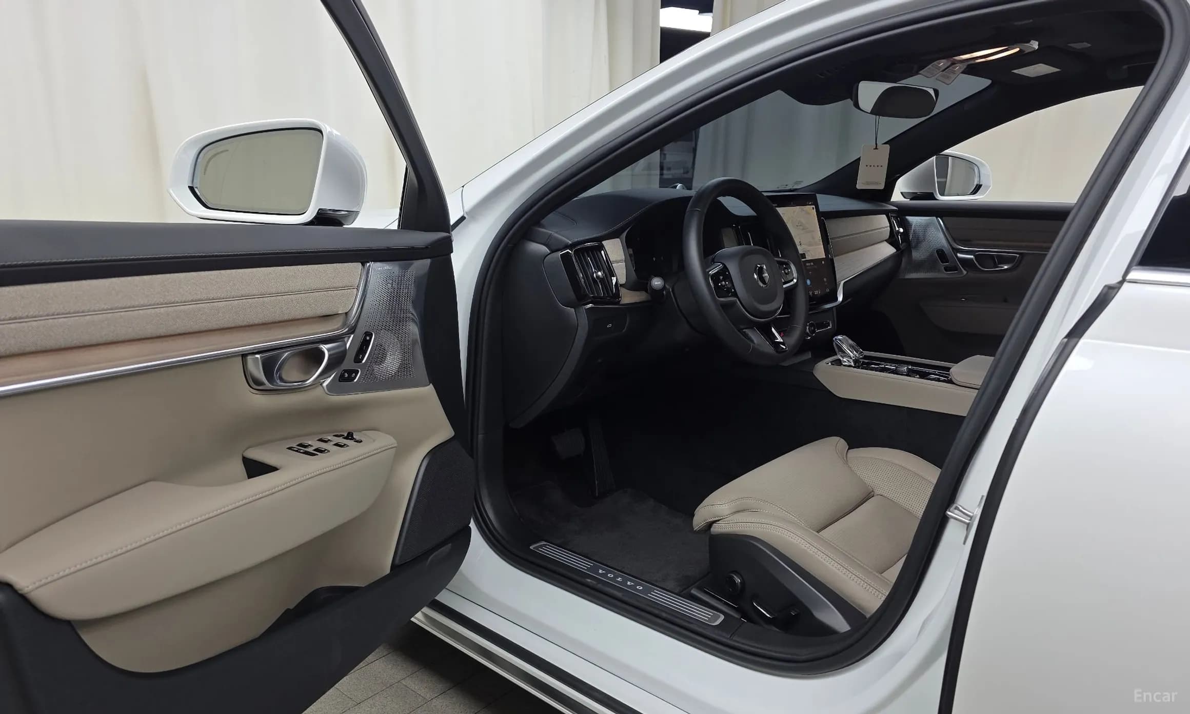 S90
