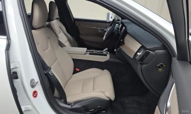 S90