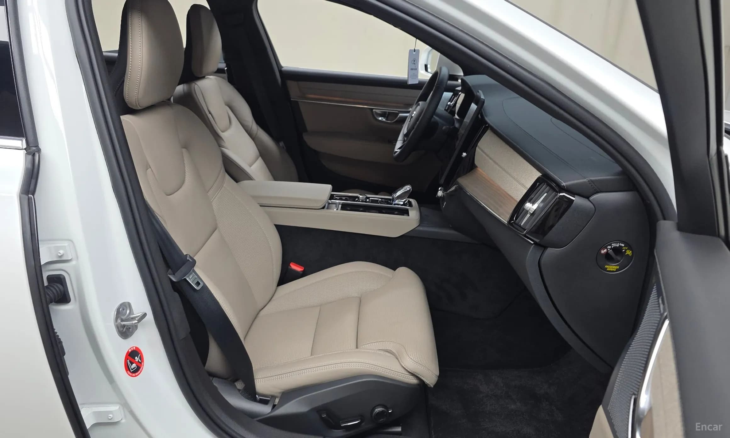 S90