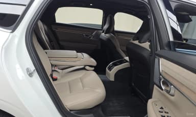 S90