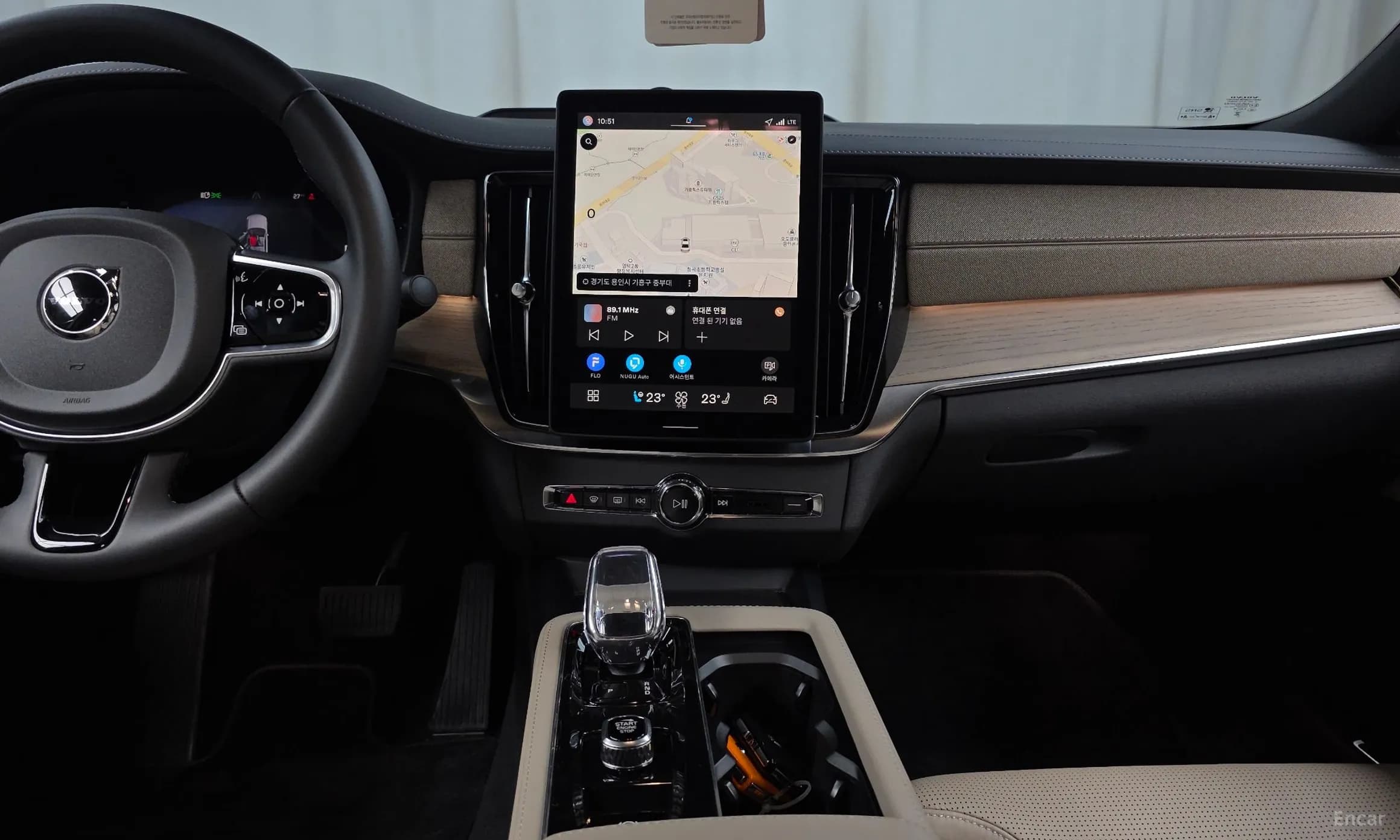 S90