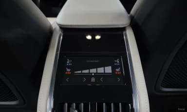 S90