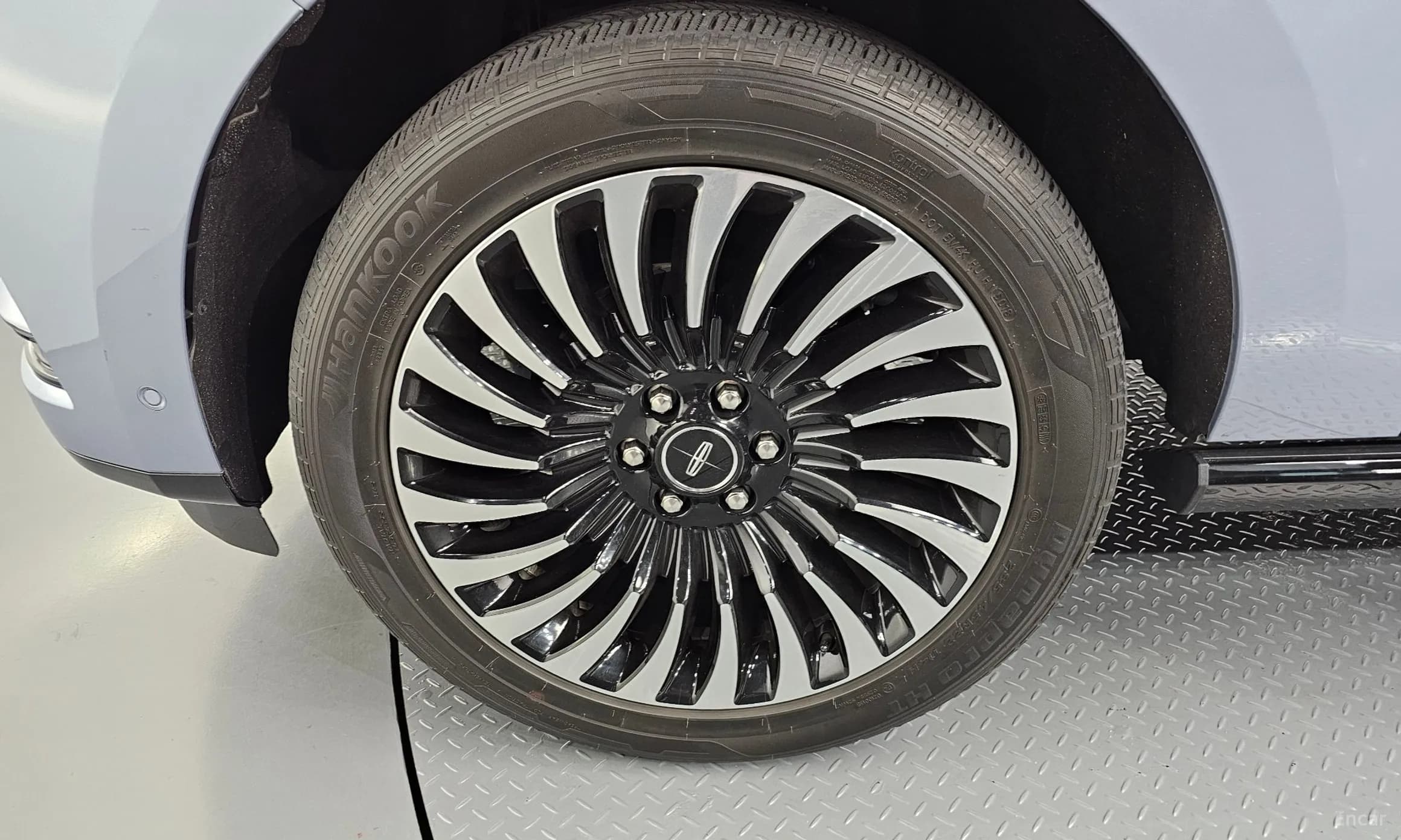 Navigator 4th generation