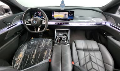 7 Series (G70)