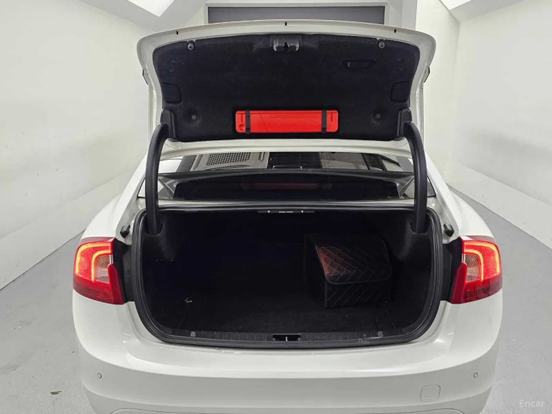S60