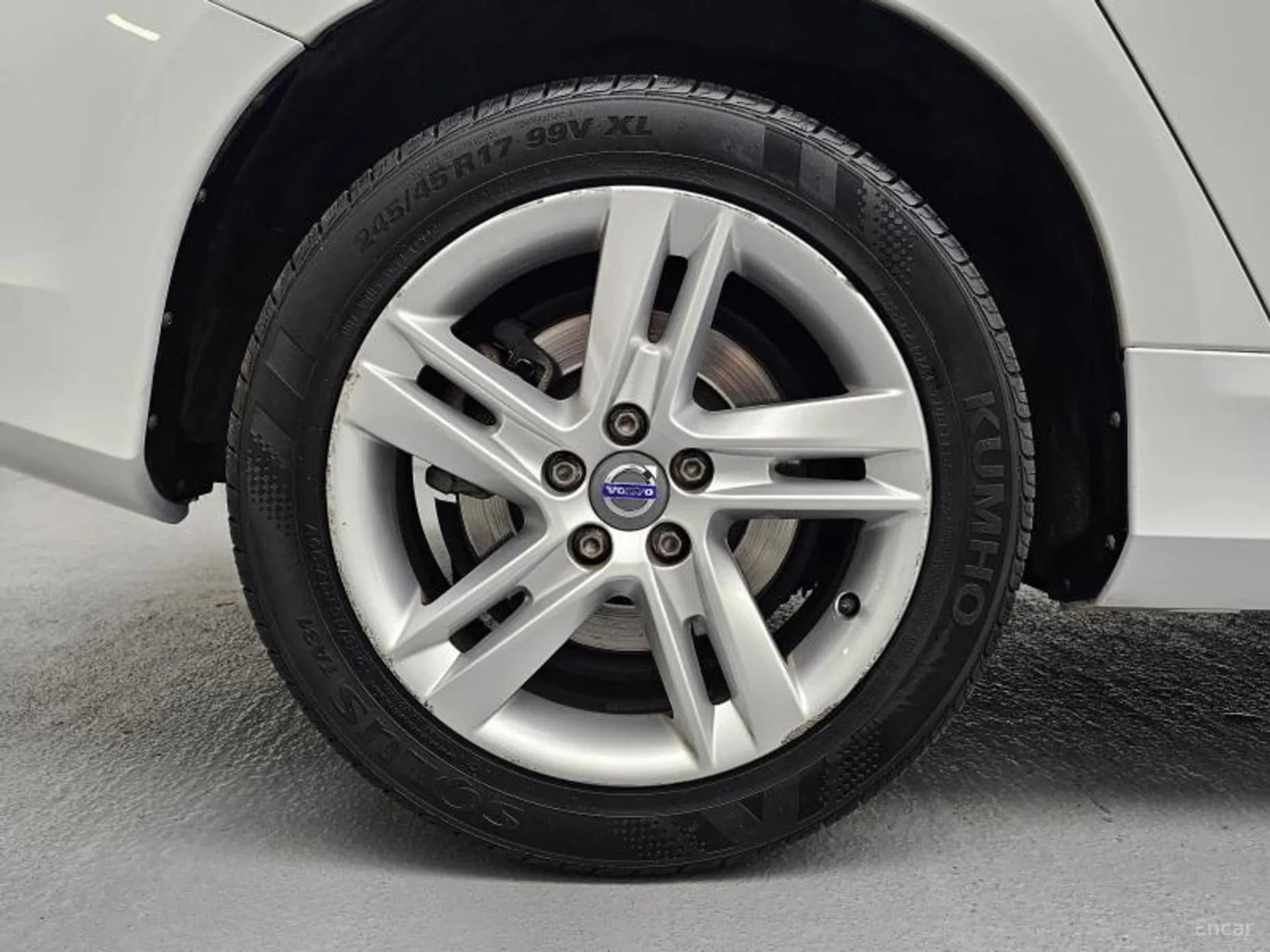 S60