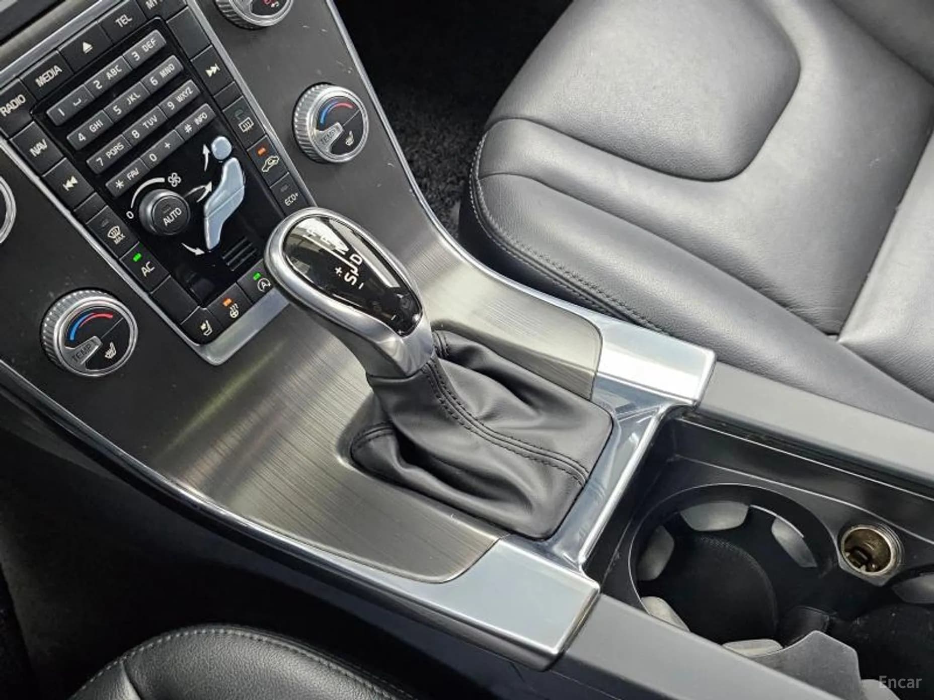 S60