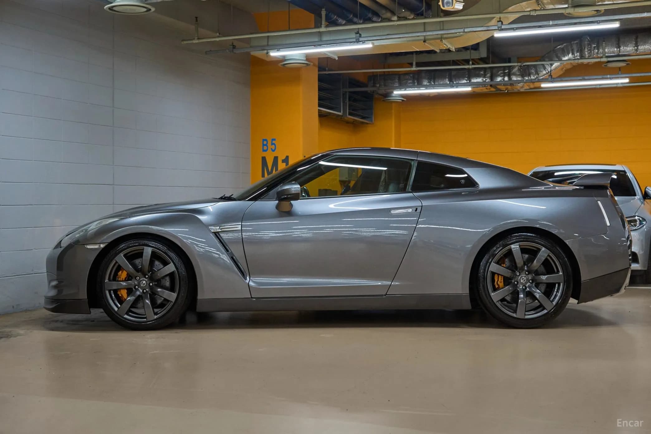 GT-R