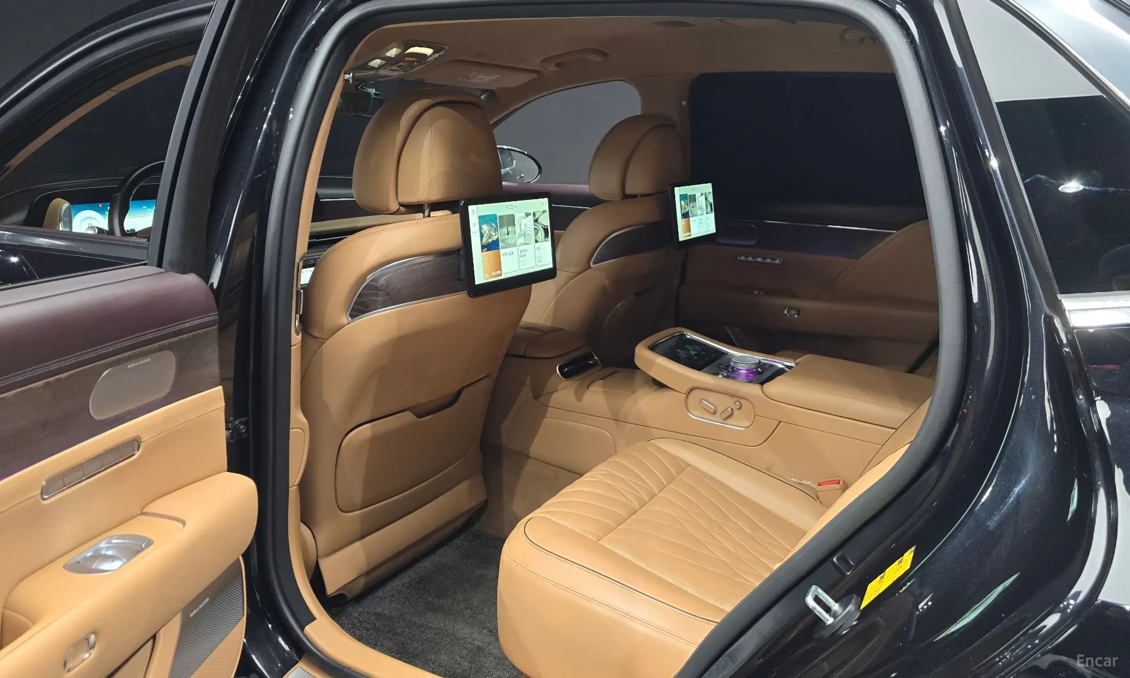G90 (RS4)