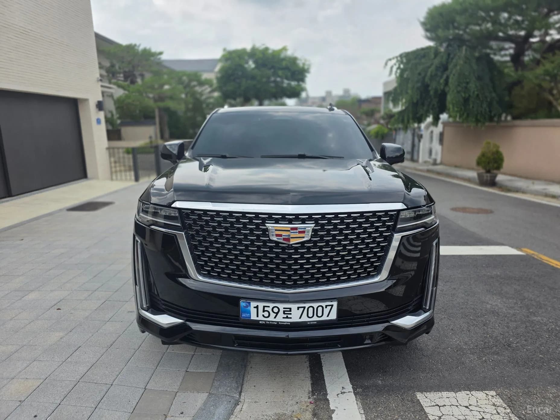 Escalade 5th Generation