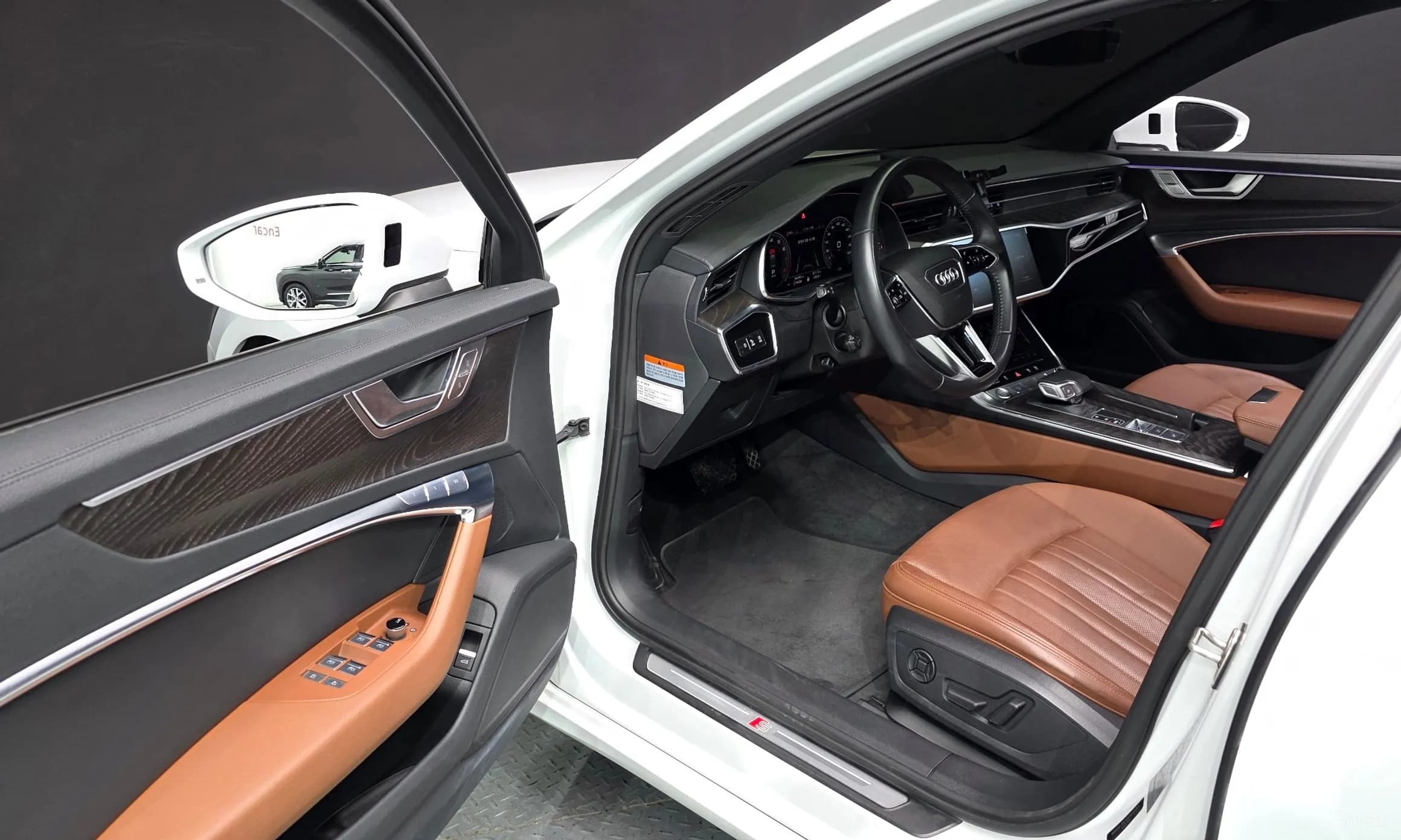 A6 (C8)