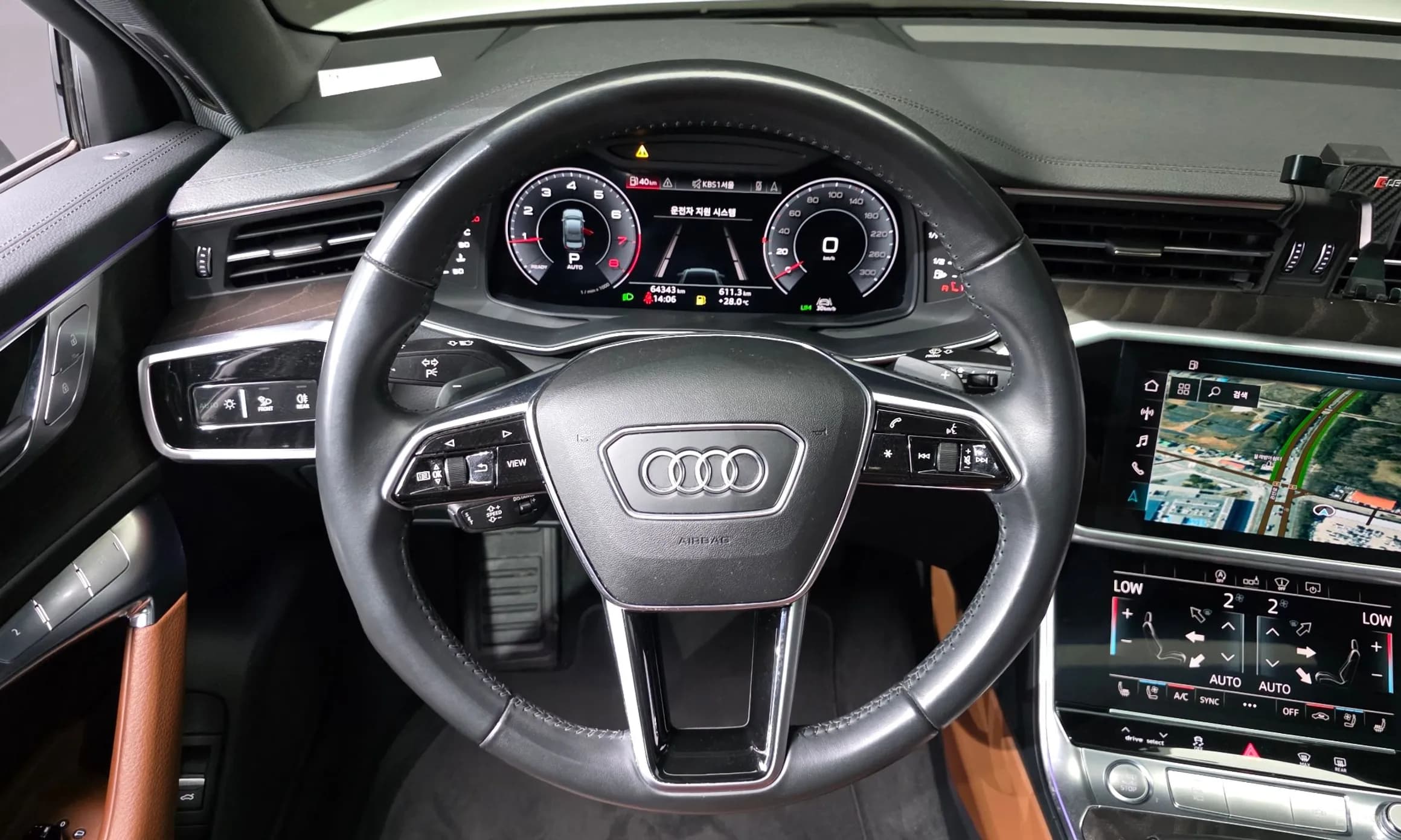 A6 (C8)