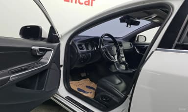 S60