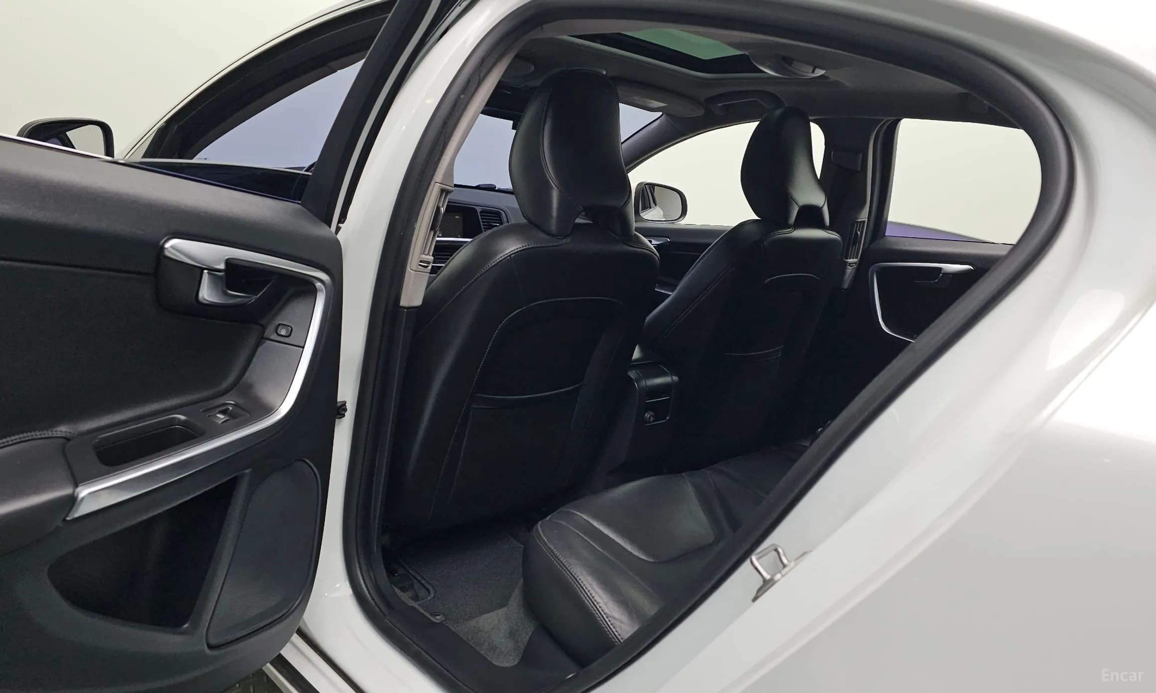 S60
