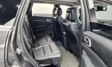 Grand Cherokee