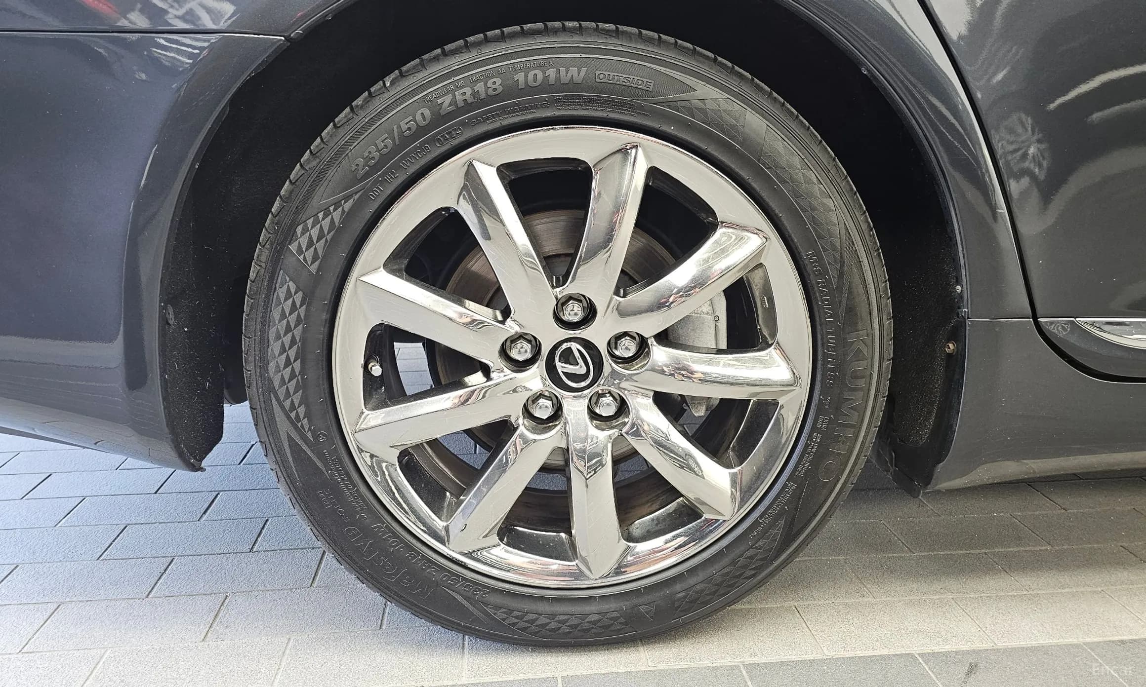 LS460