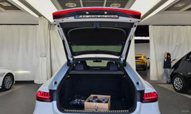 RS7 (4K)