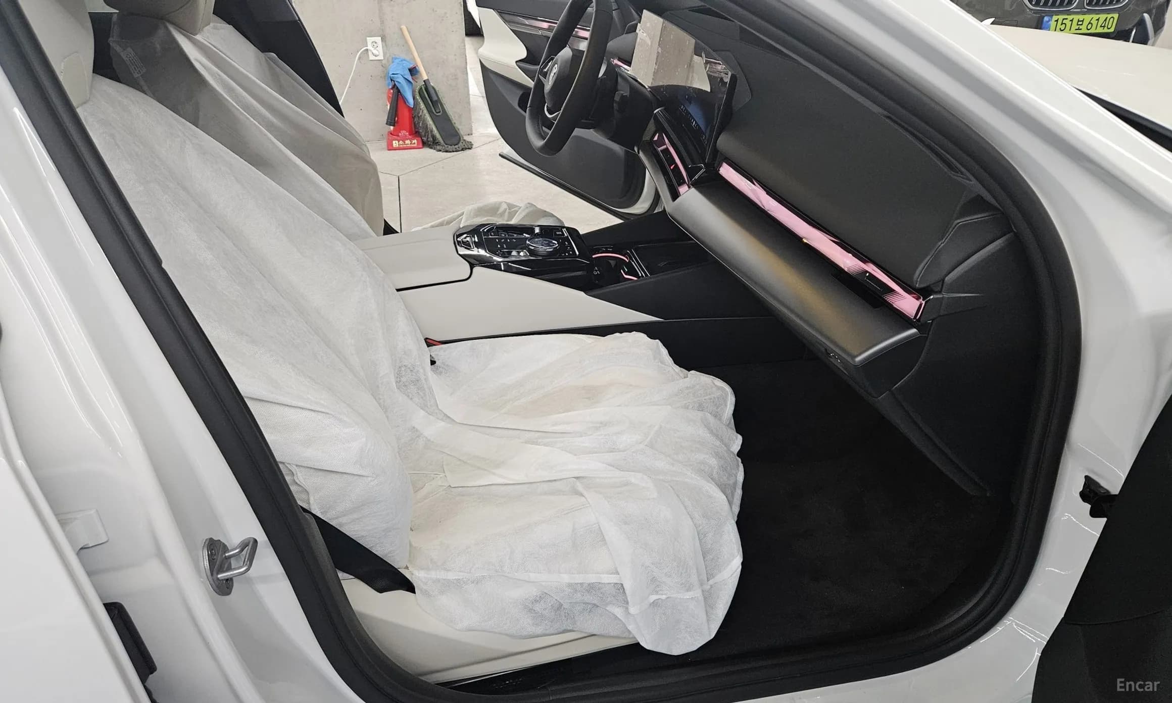 5 Series (G60)