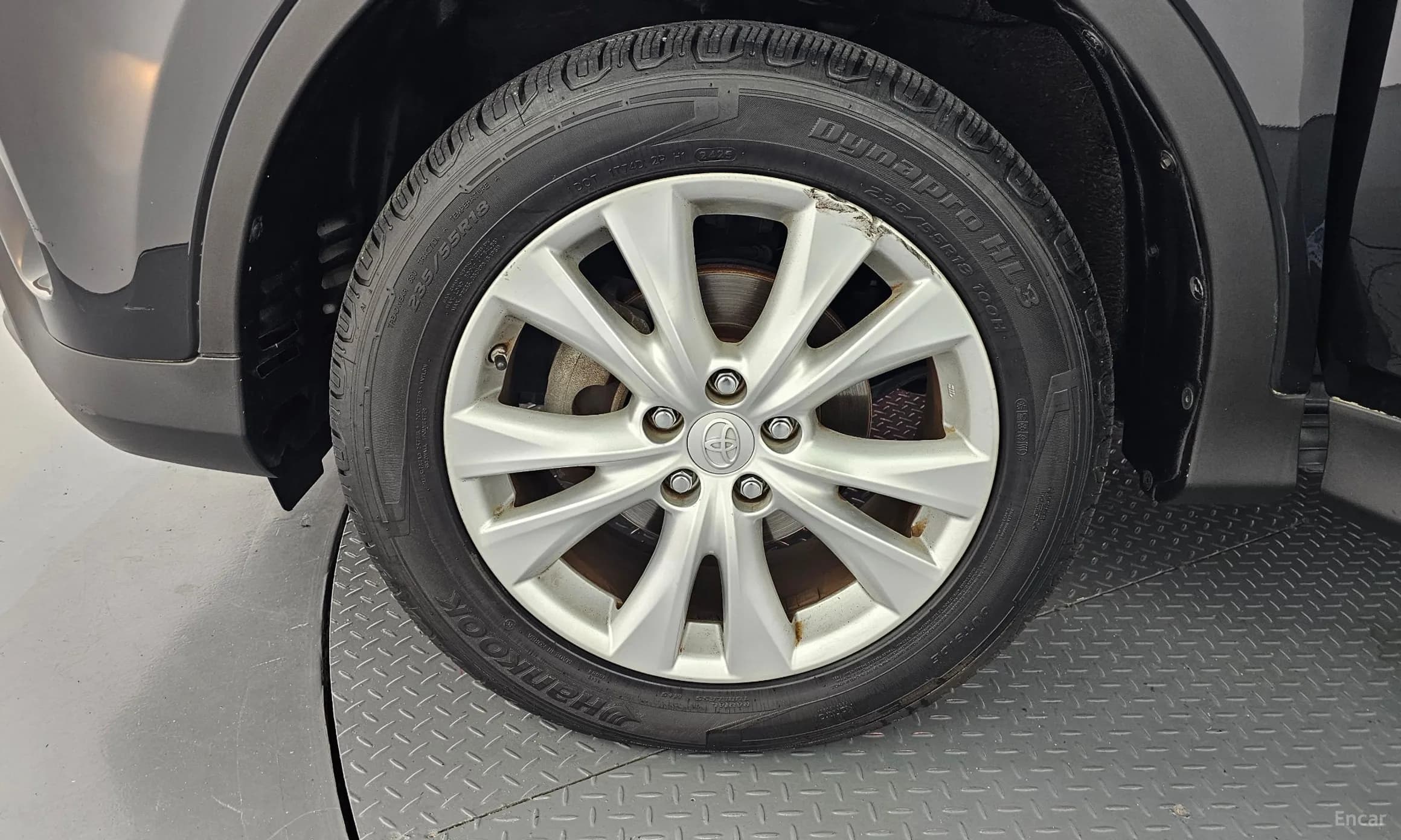 RAV4