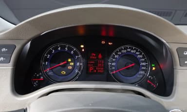 G37