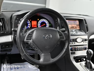 G37