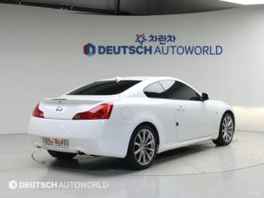 G37