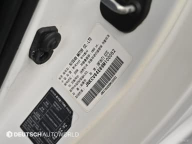 G37