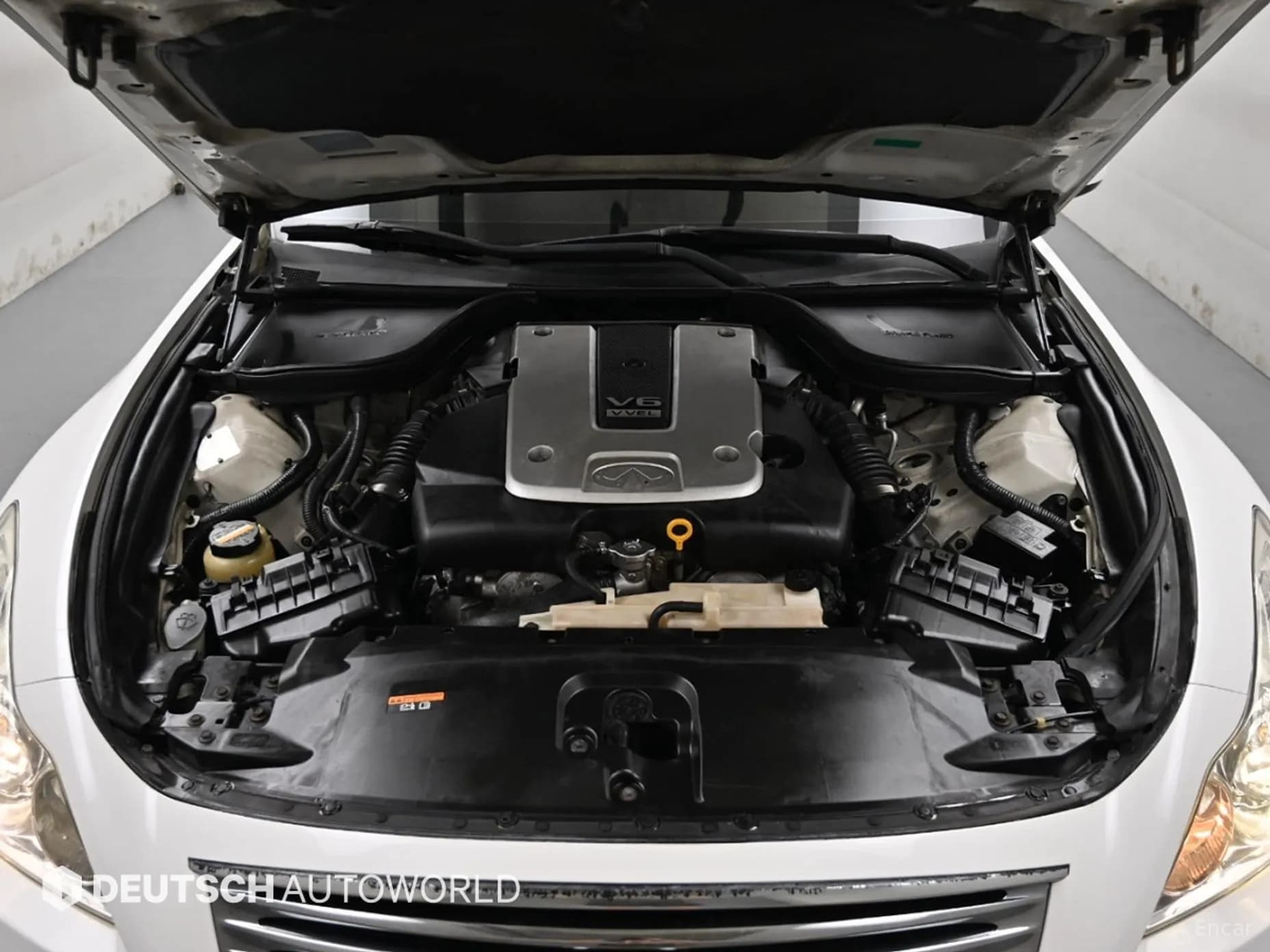G37