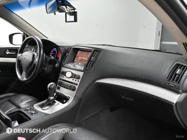 G37