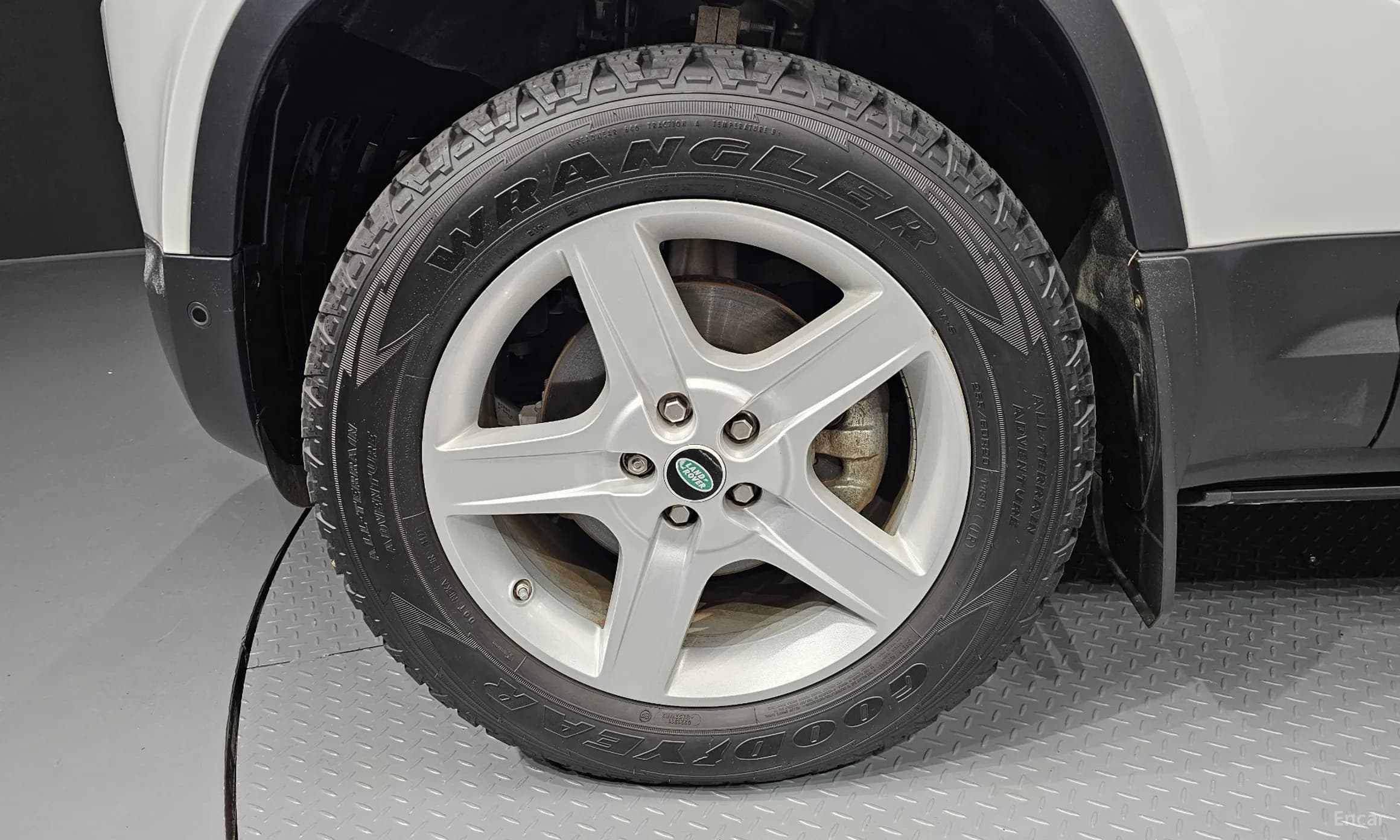 Defender (L663)