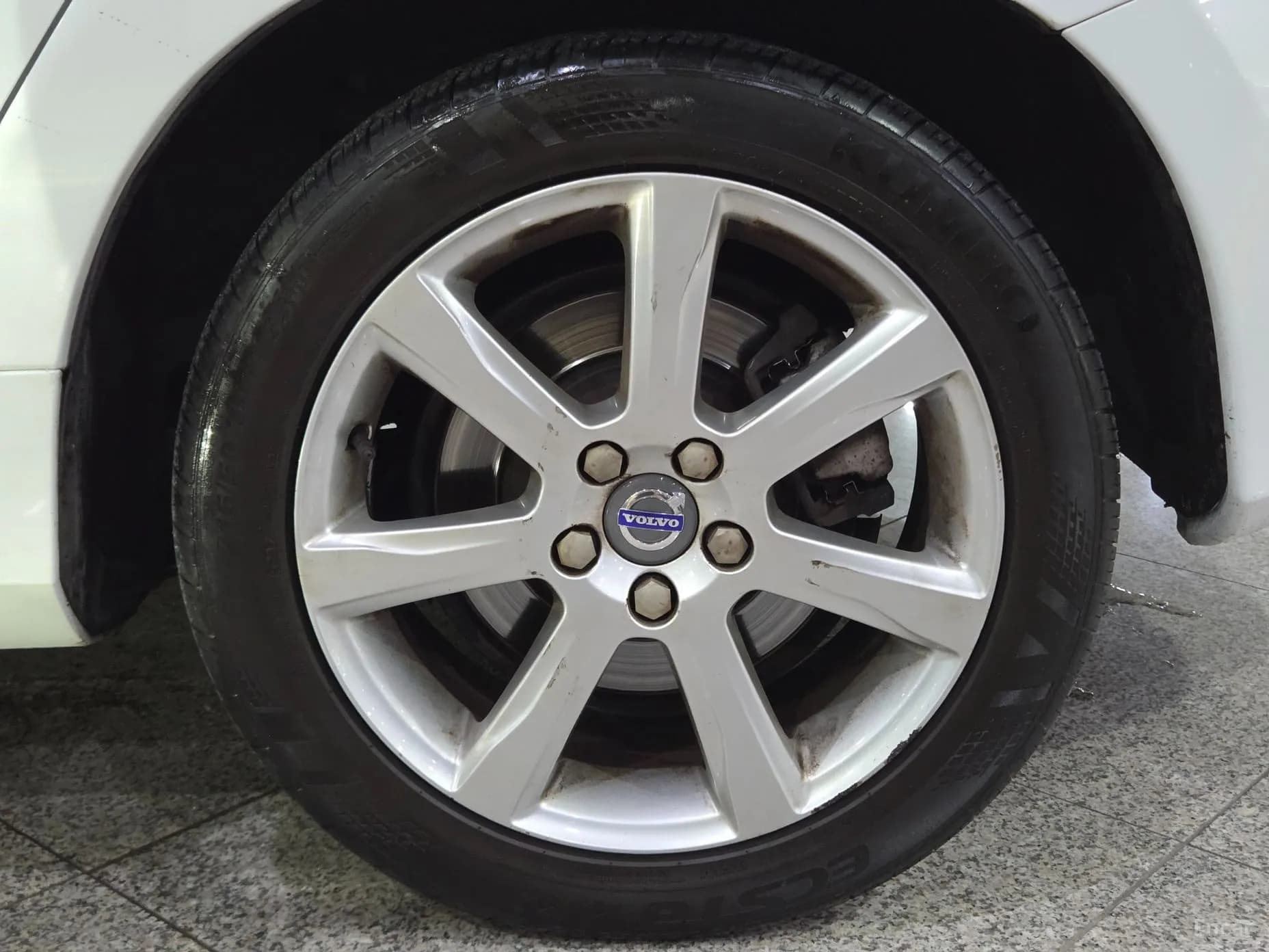 S60