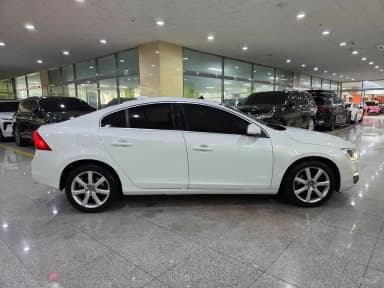 S60
