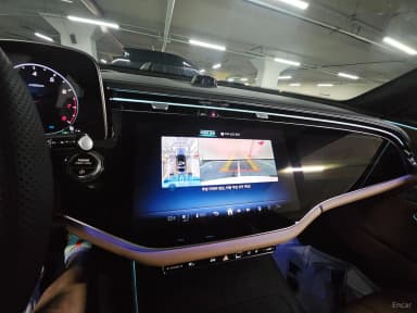 E-Class W214