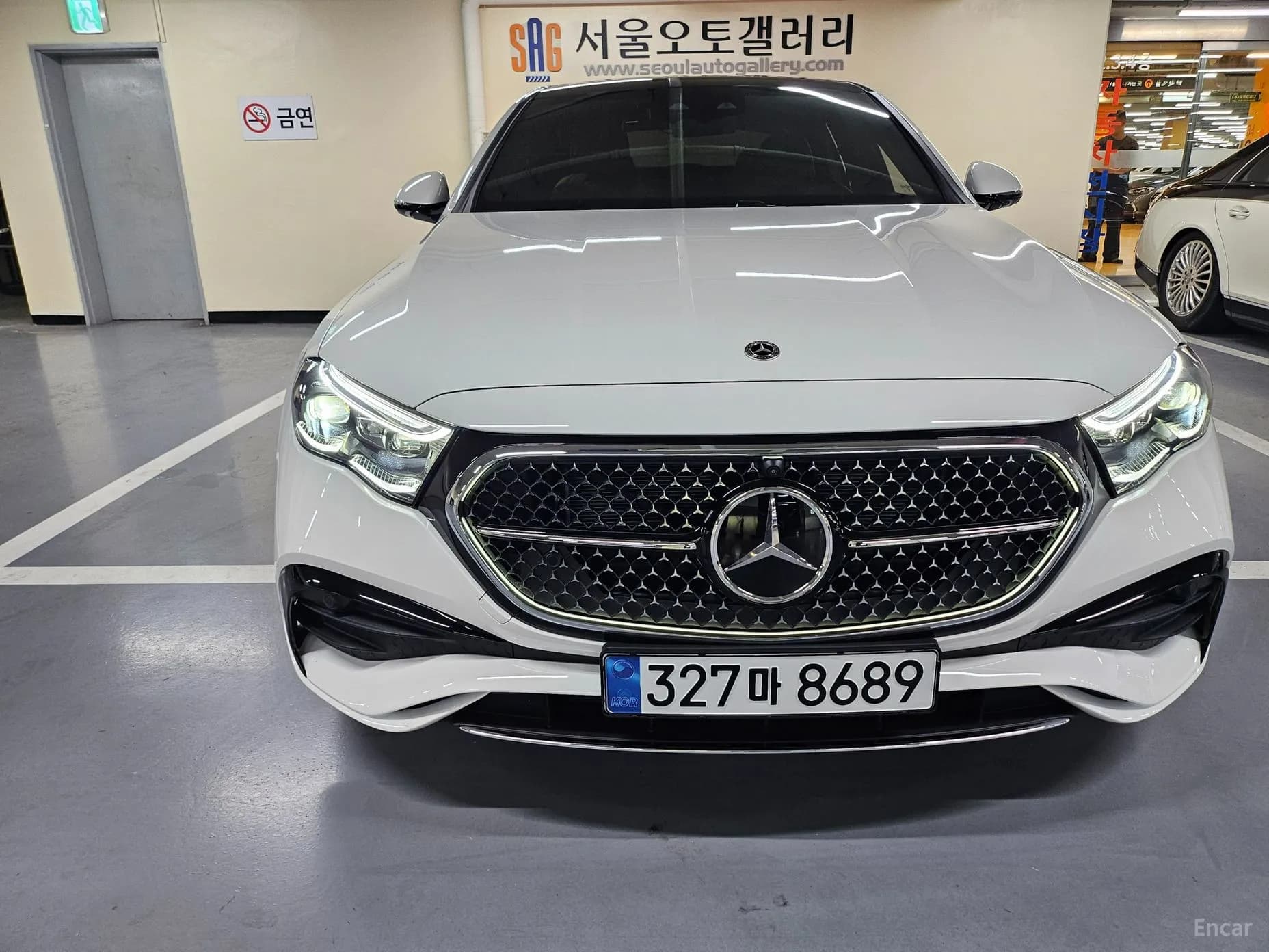 E-Class W214
