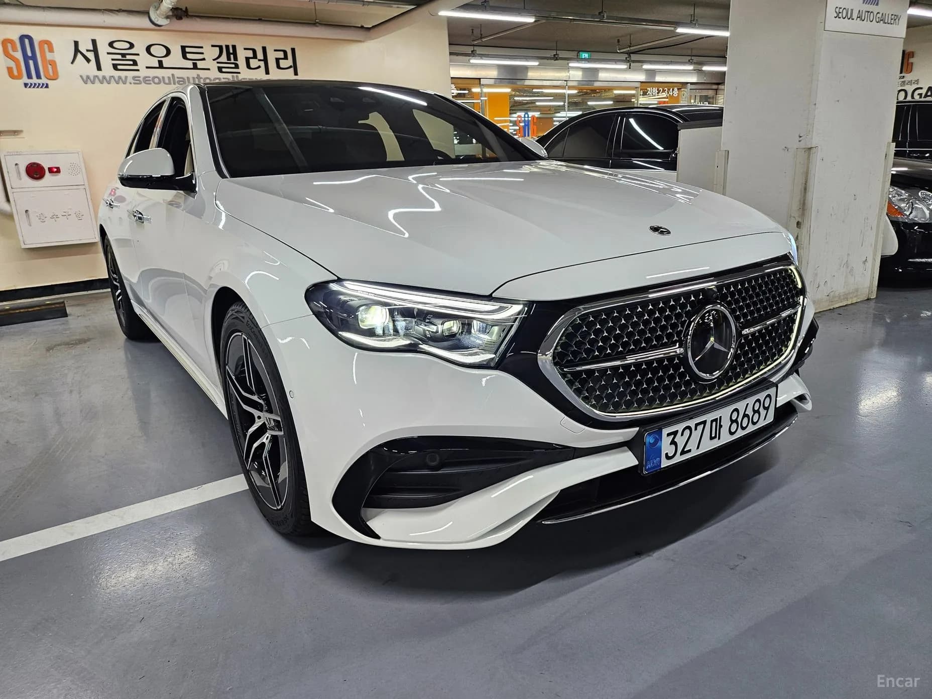 E-Class W214