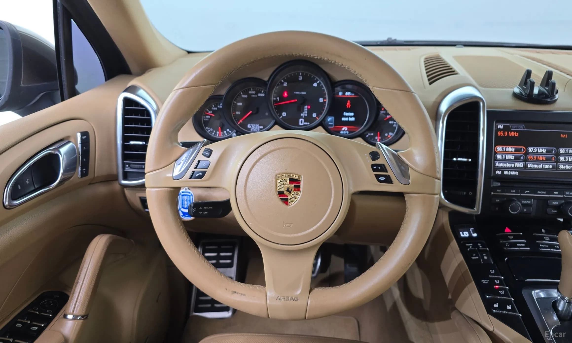 New Cayenne