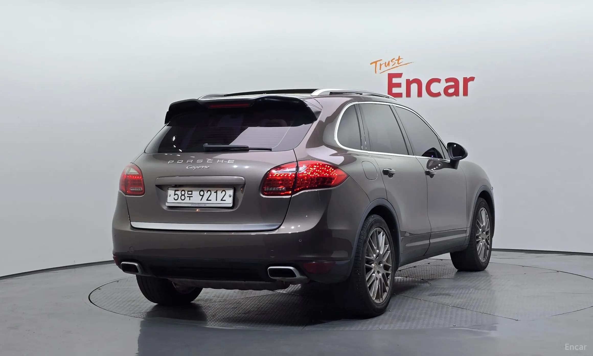 New Cayenne